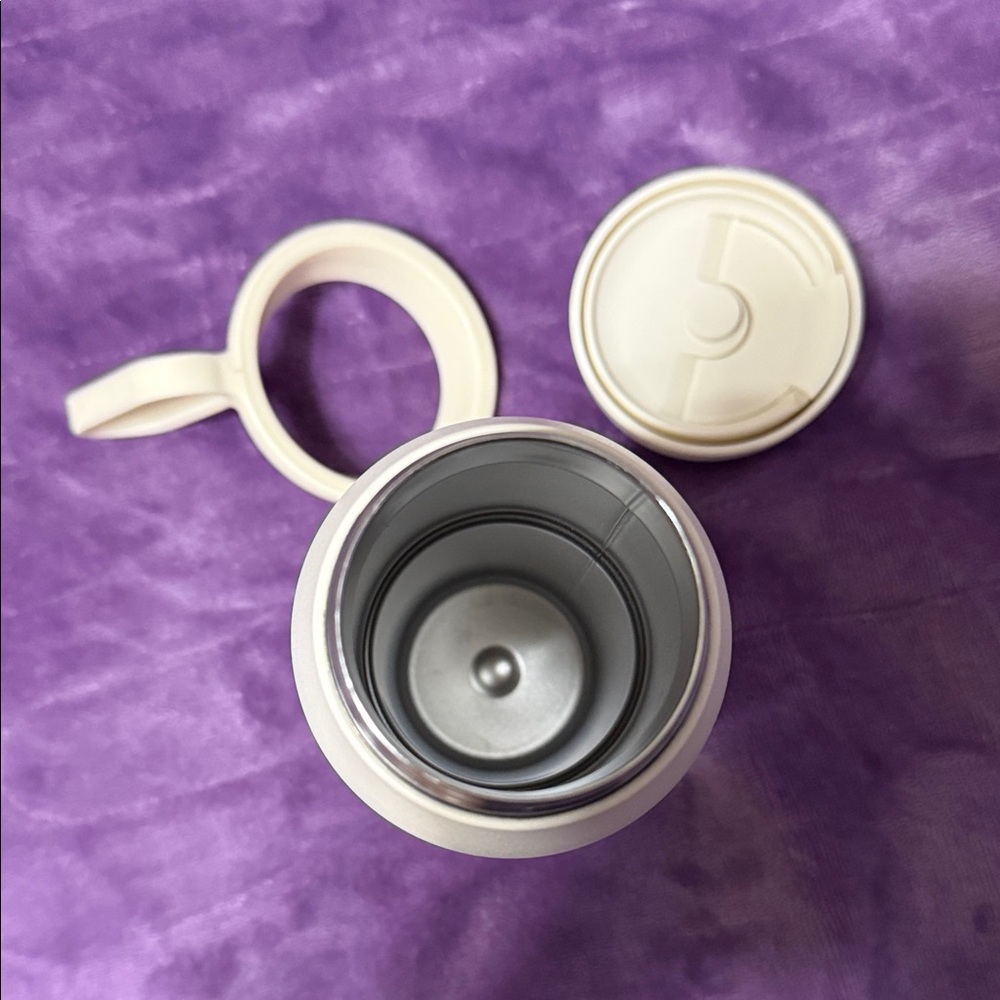 Hitch Water Bottle - Picture 3 of 11